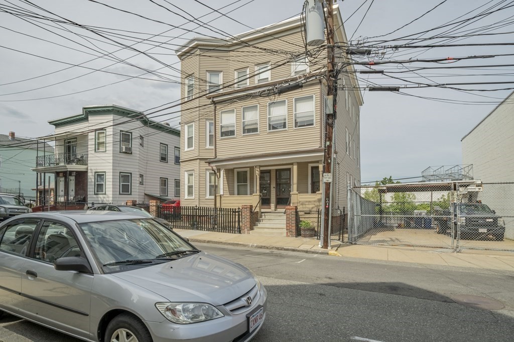 10 Alston St.