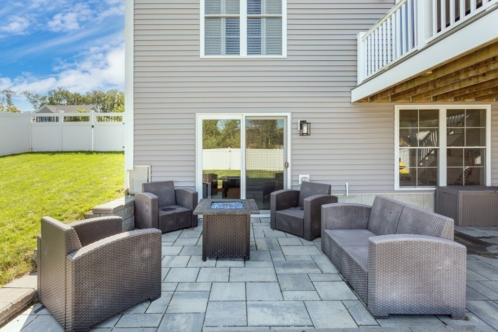 210 Black Birch Dr