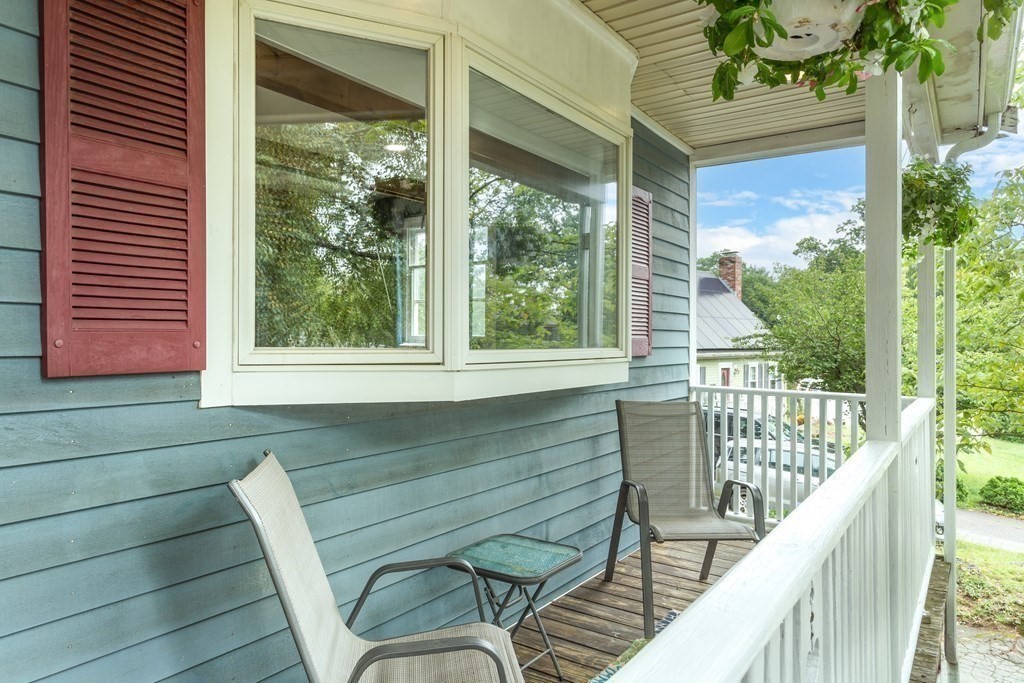 11 Louis Rd