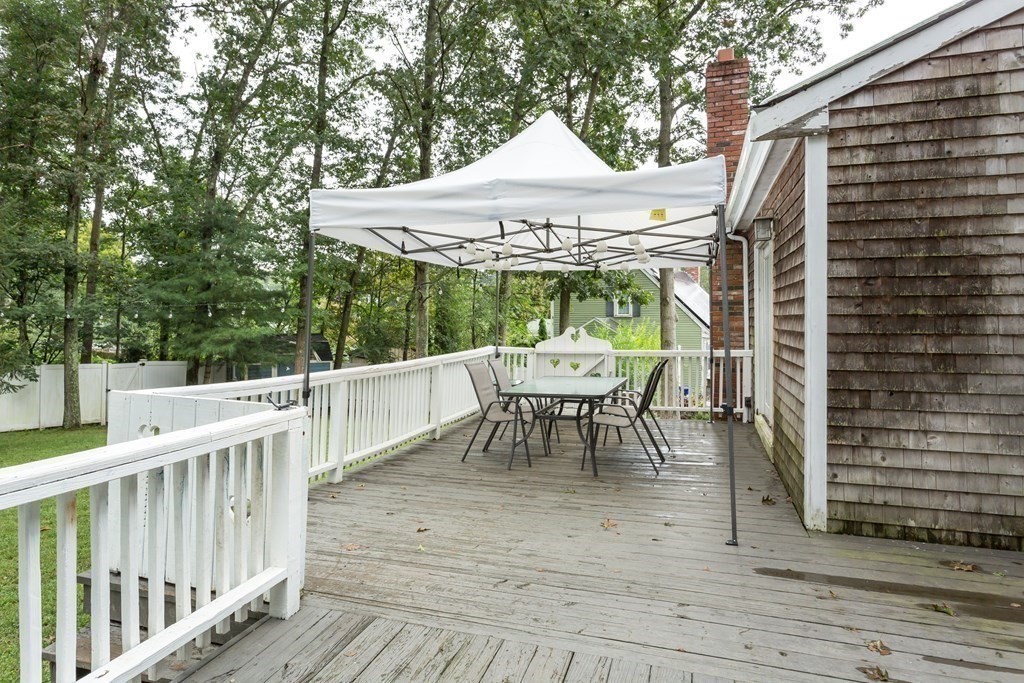 11 Louis Rd