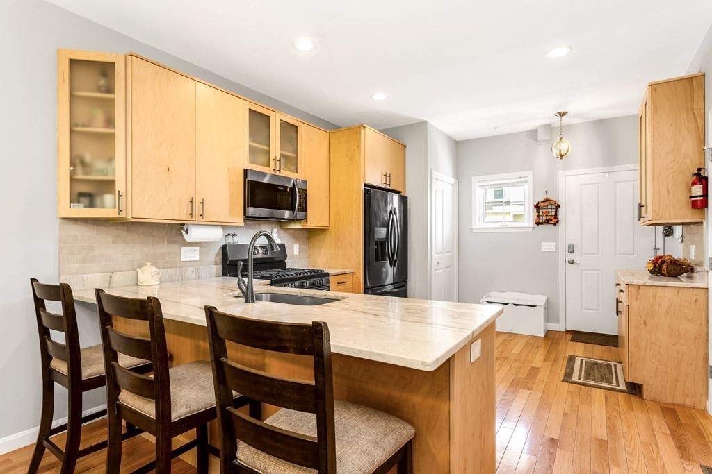58 Reed Ave # 14