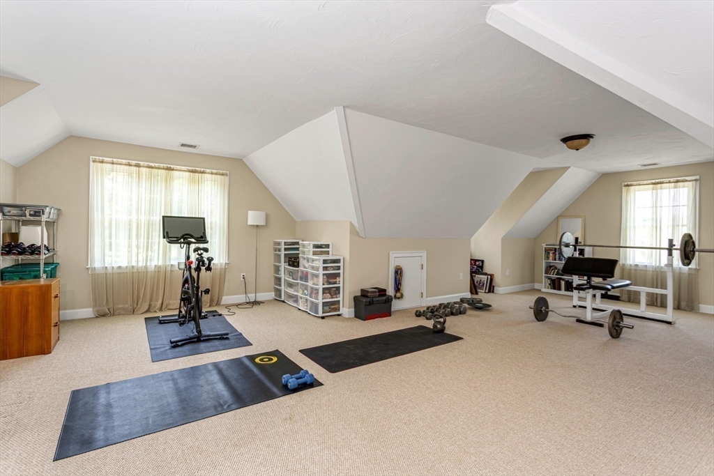 24 Symphony Dr