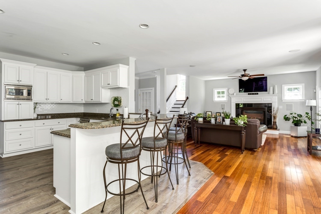 24 Symphony Dr