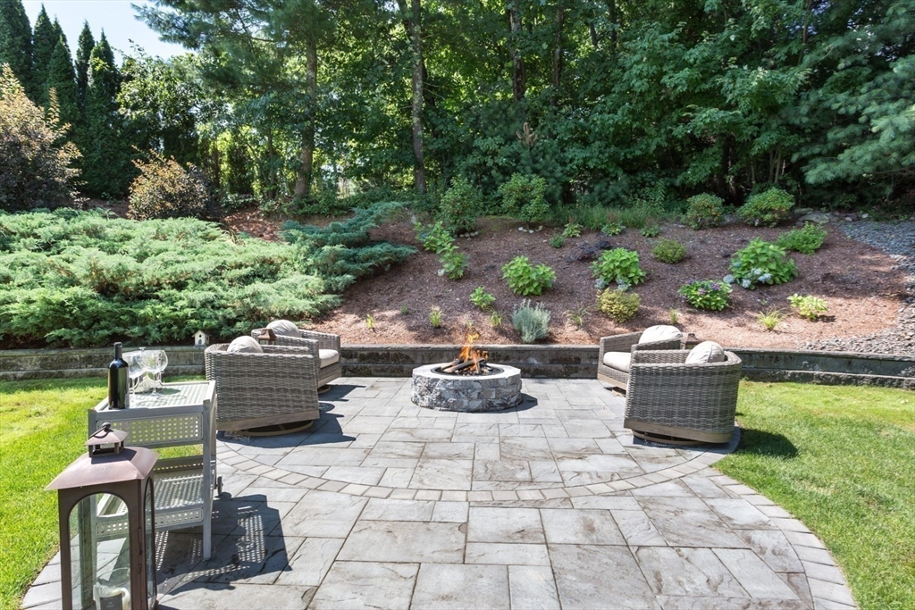 24 Symphony Dr