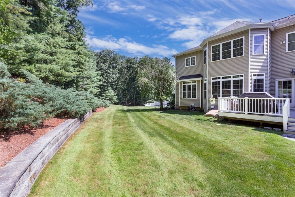 24 Symphony Dr