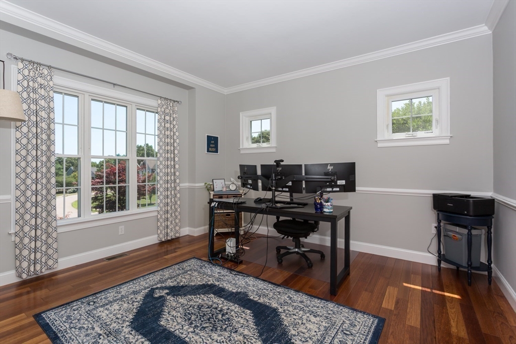 24 Symphony Dr