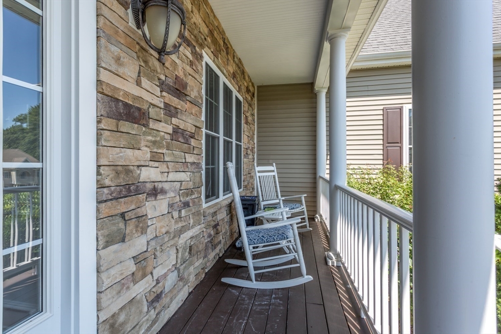 24 Symphony Dr