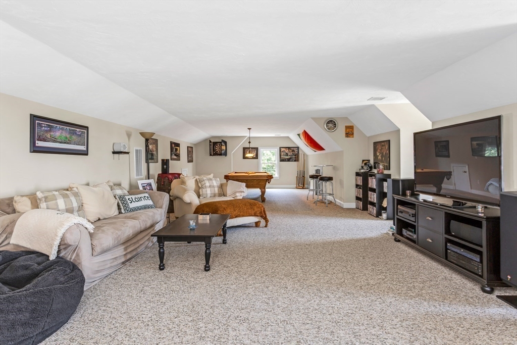 24 Symphony Dr