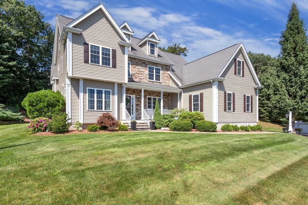 24 Symphony Dr