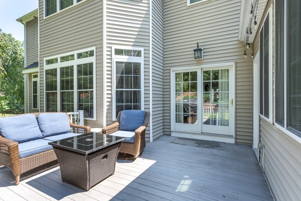 24 Symphony Dr
