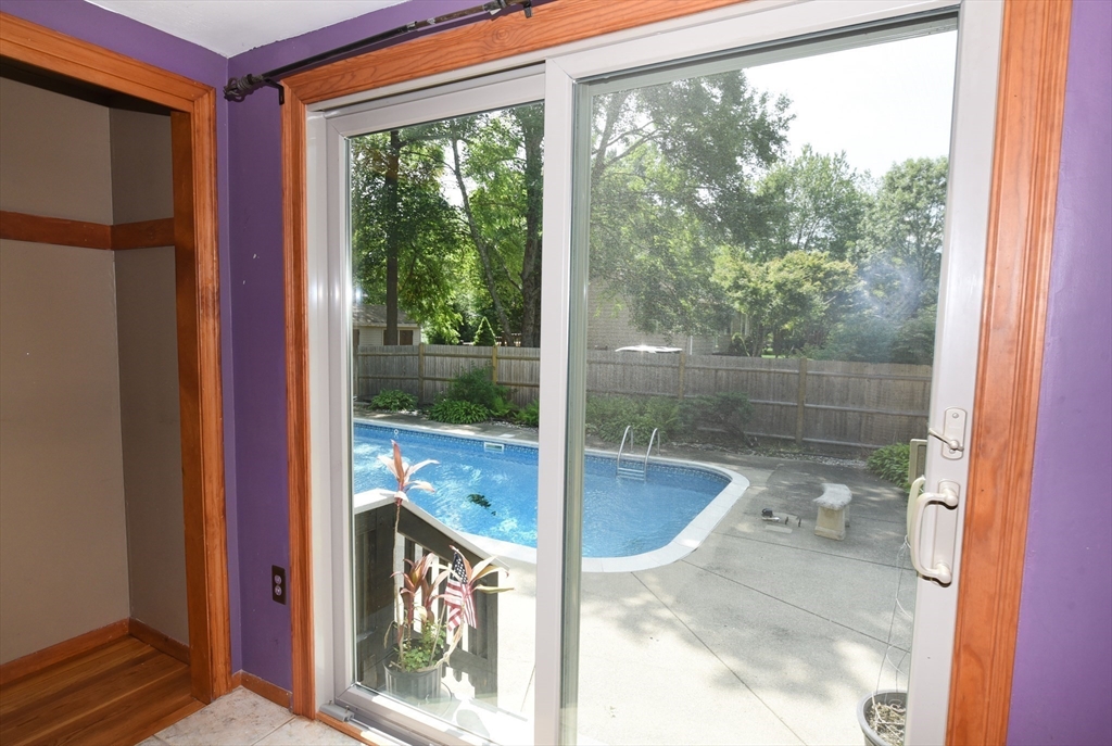 6 Sheridan Dr.