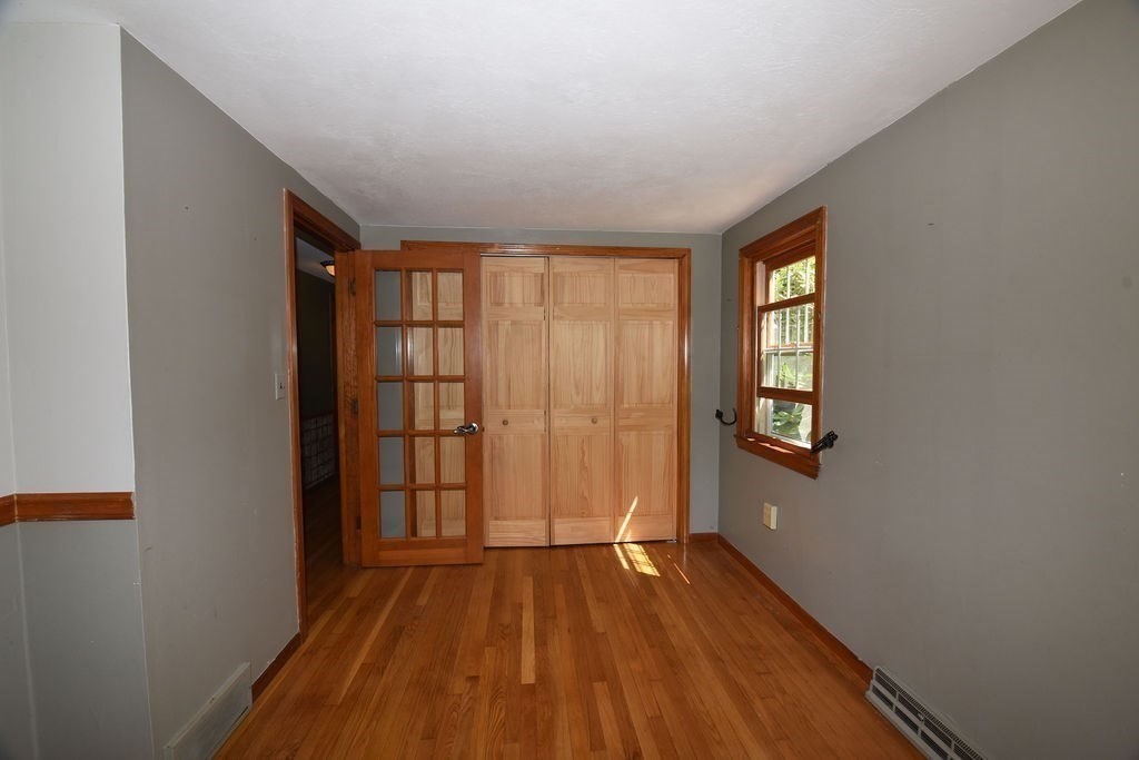 6 Sheridan Dr.