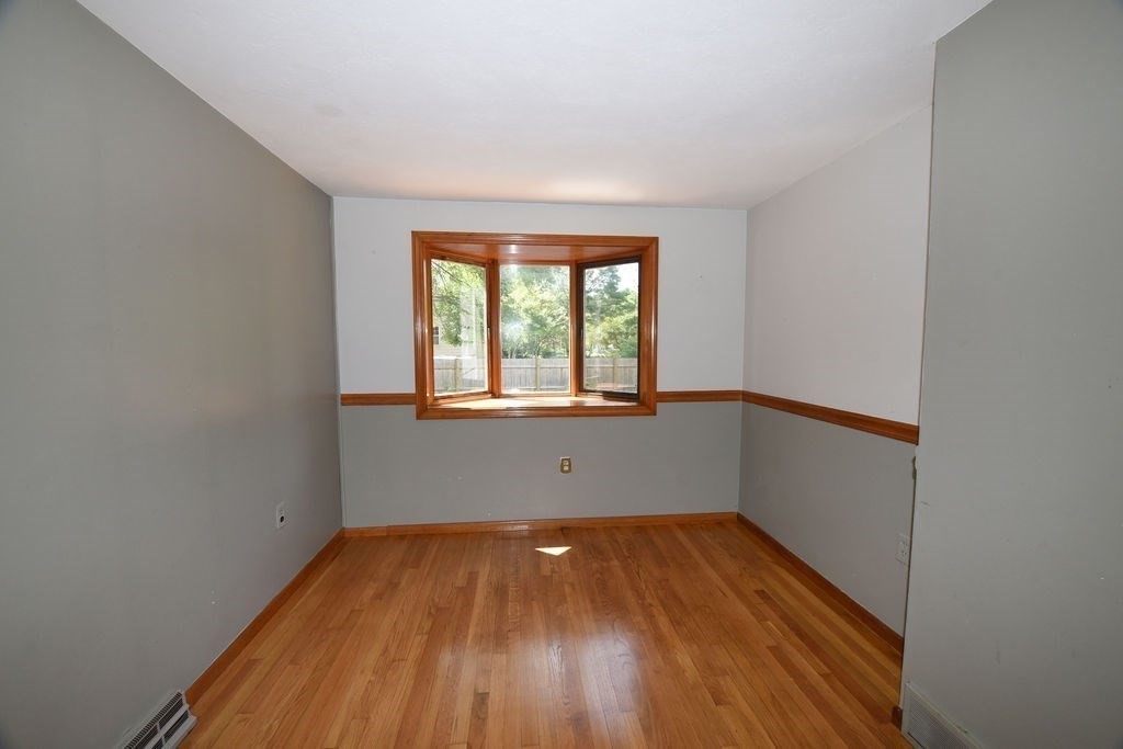 6 Sheridan Dr.