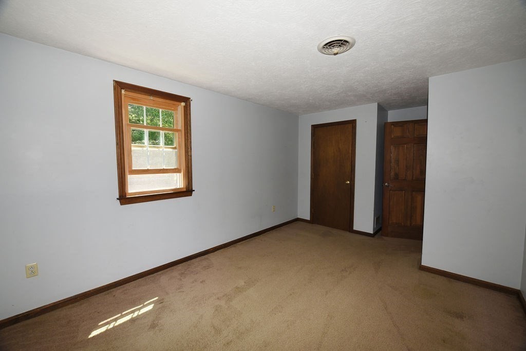 6 Sheridan Dr.