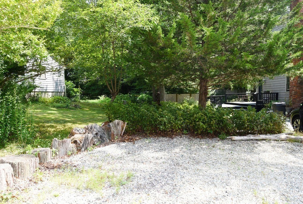 6 Sheridan Dr.
