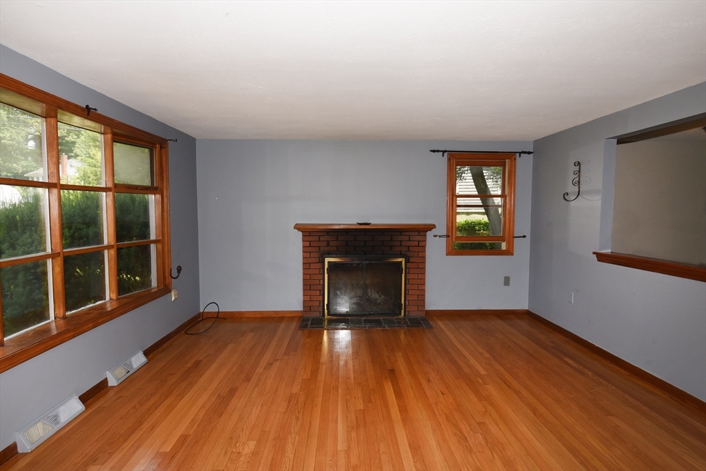 6 Sheridan Dr.