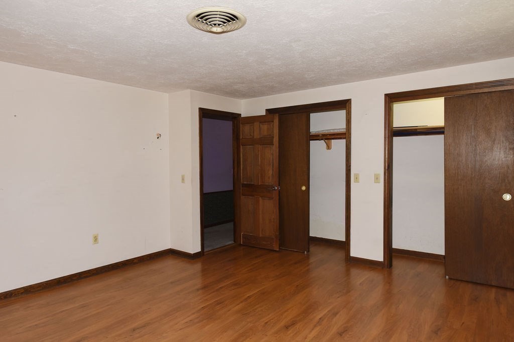 6 Sheridan Dr.