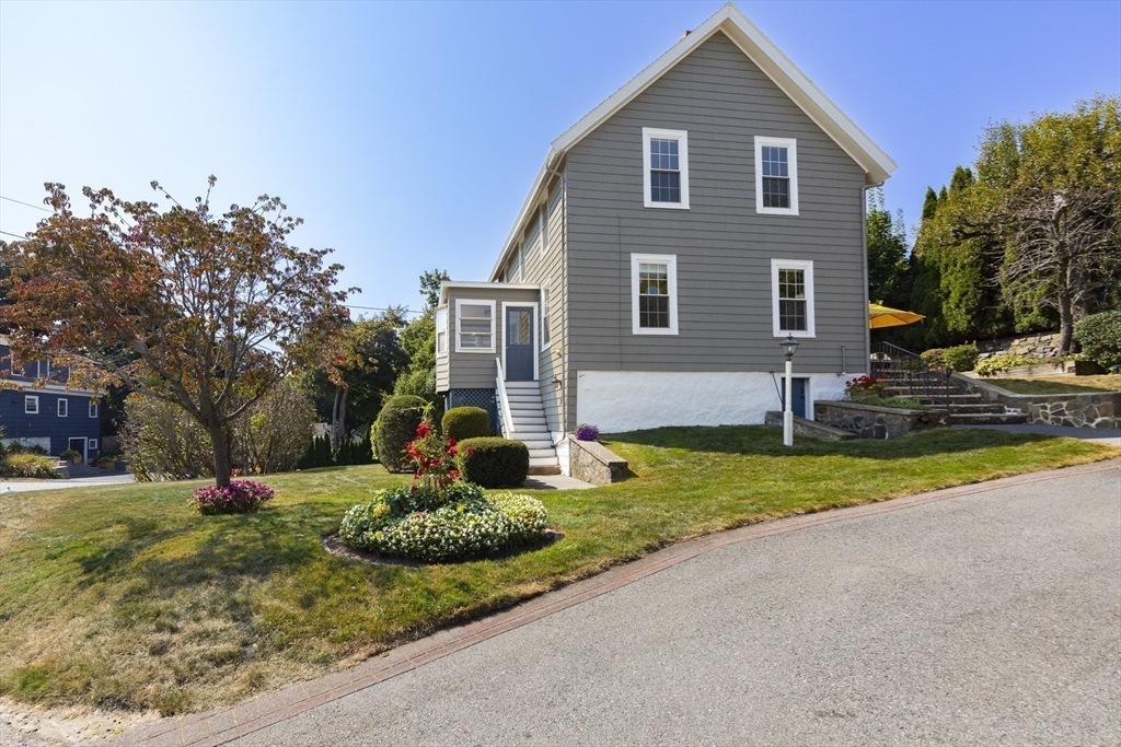 35 Maverick Street