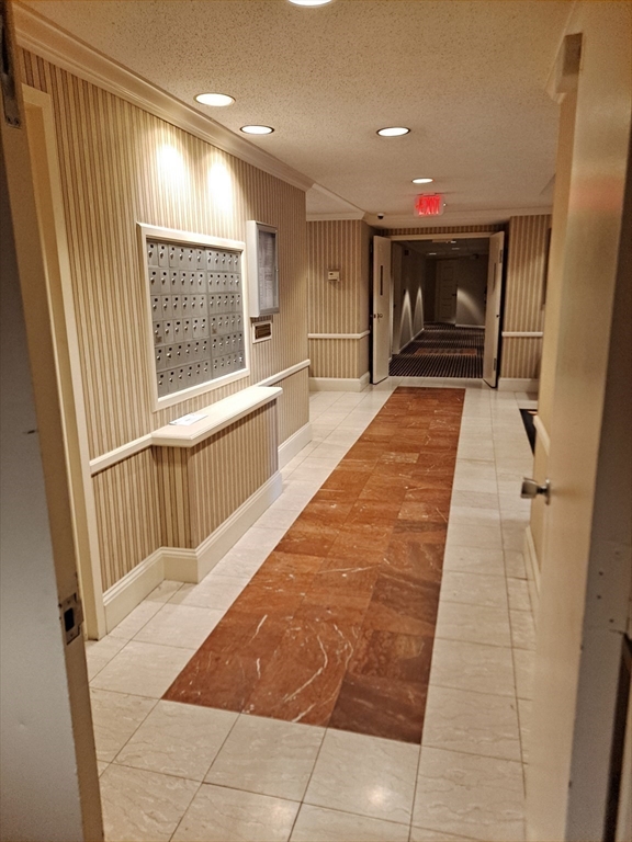1008 Paradise Rd Unit: E1J