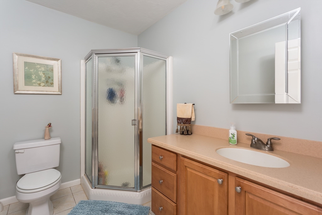 140 Commonwealth Ave # 15