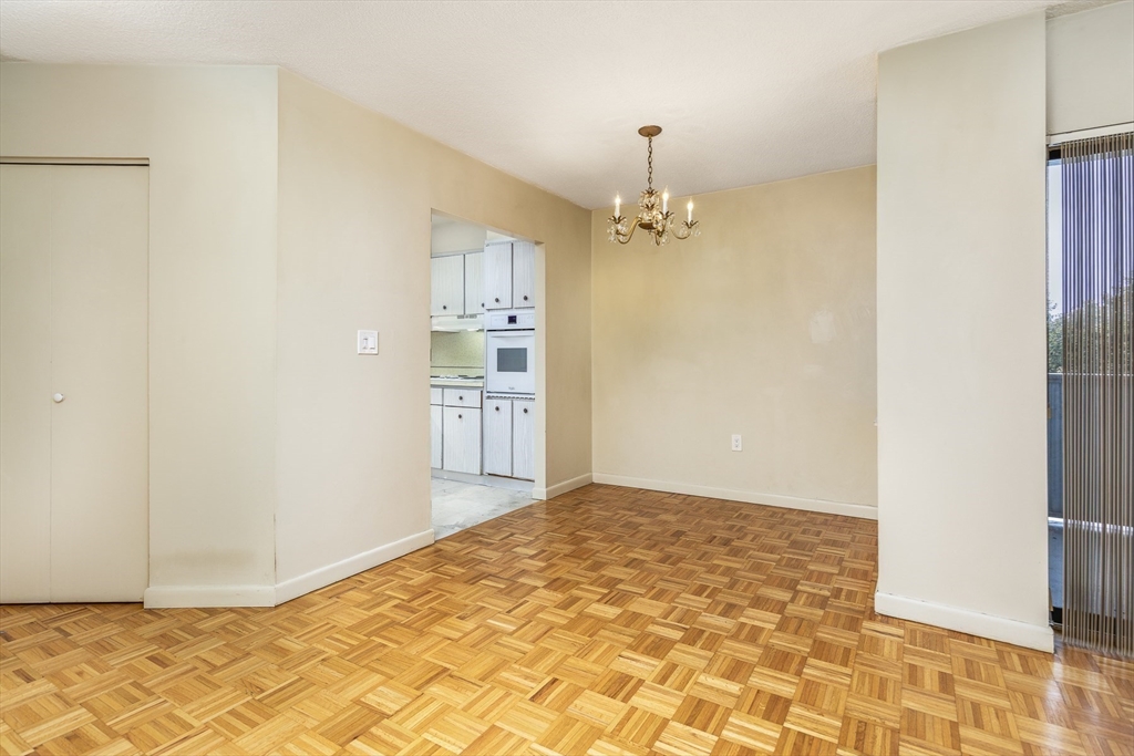 300 Lynn Shore Drive Unit: 304