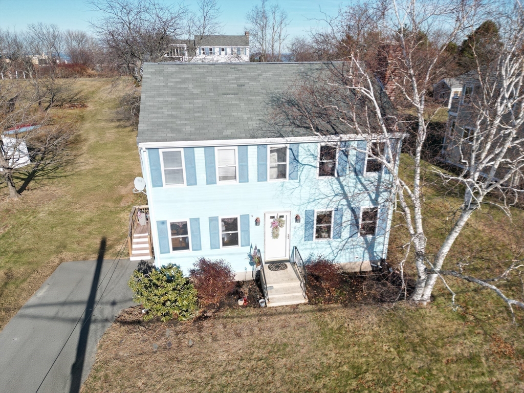 8 Harborview Rd