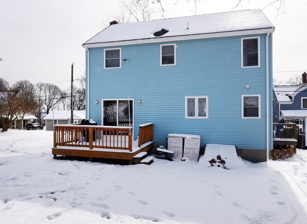 8 Harborview Rd