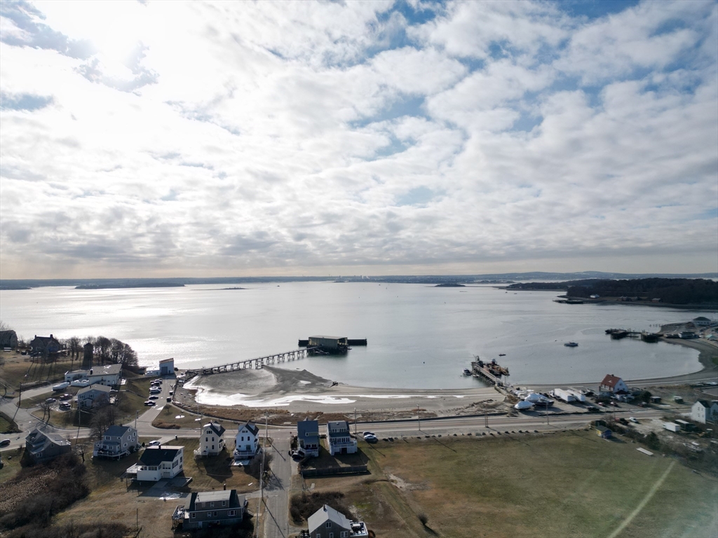 8 Harborview Rd