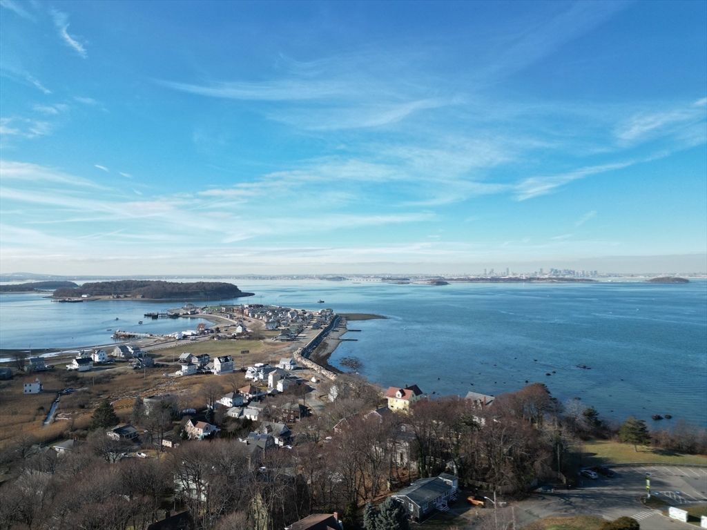 8 Harborview Rd