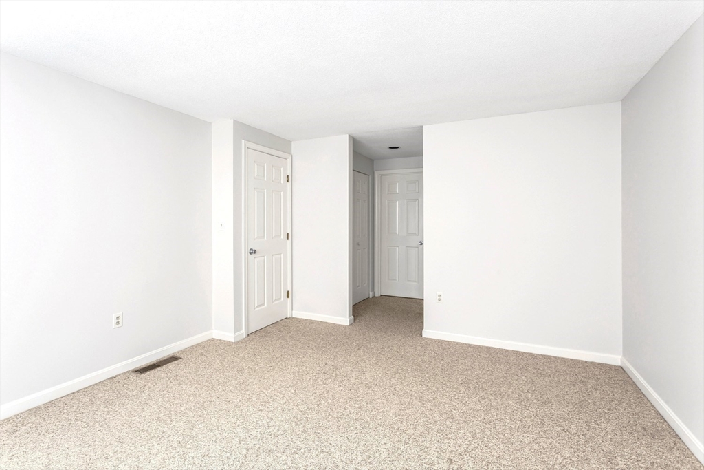 31 Stone Ridge Rd # 31