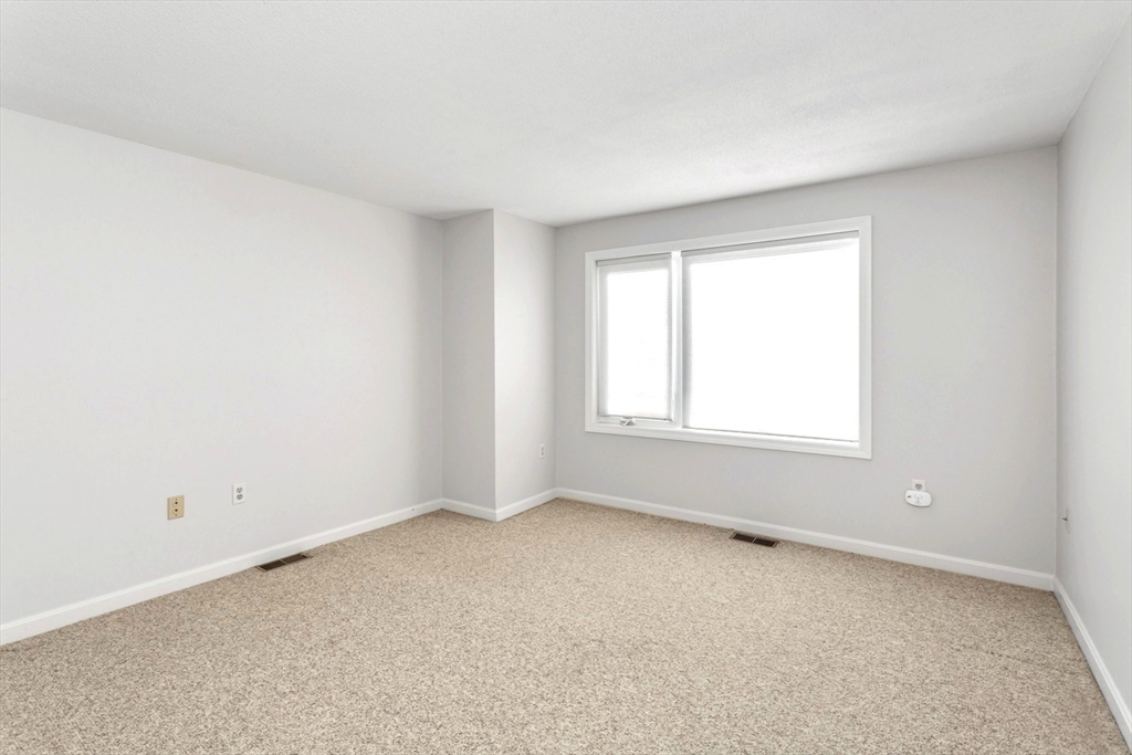 31 Stone Ridge Rd # 31