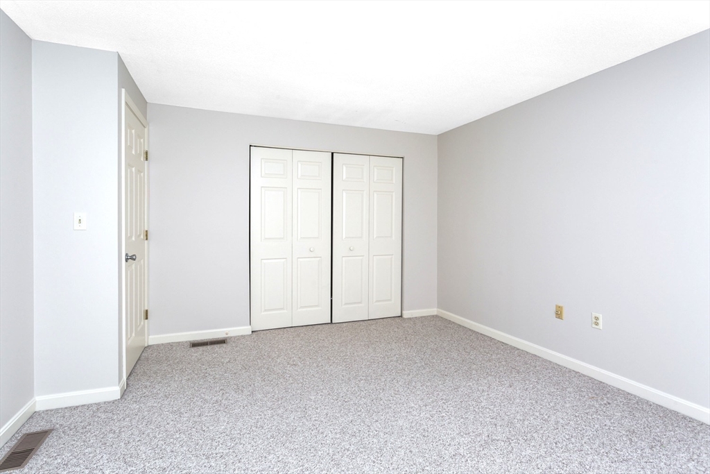 31 Stone Ridge Rd # 31