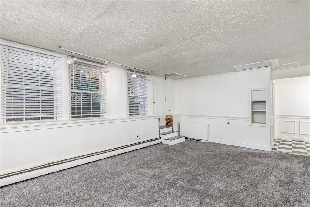 4 Tudor St # 1