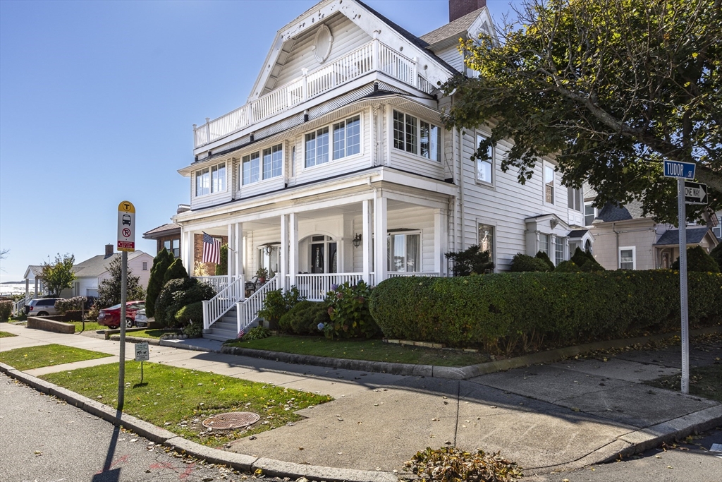 4 Tudor St # 1