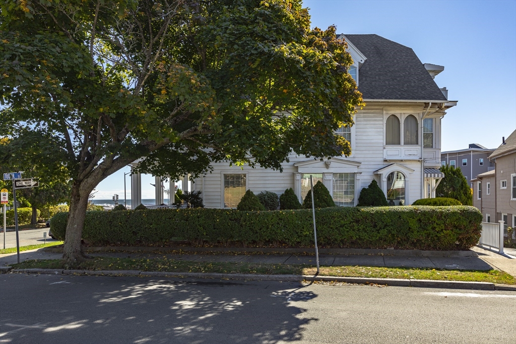 4 Tudor St # 1