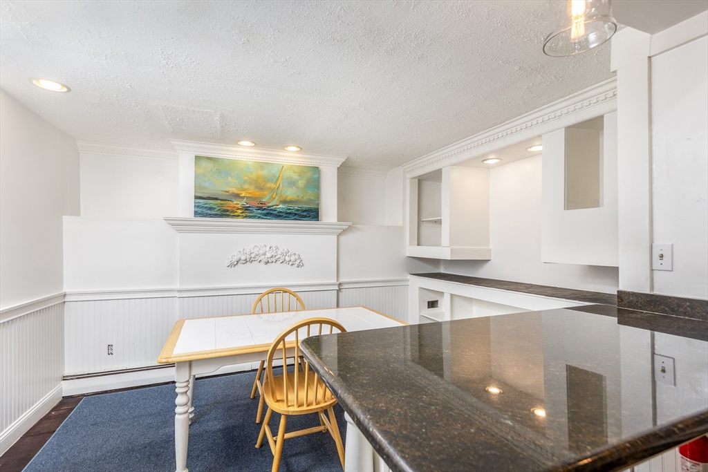 4 Tudor St # 1