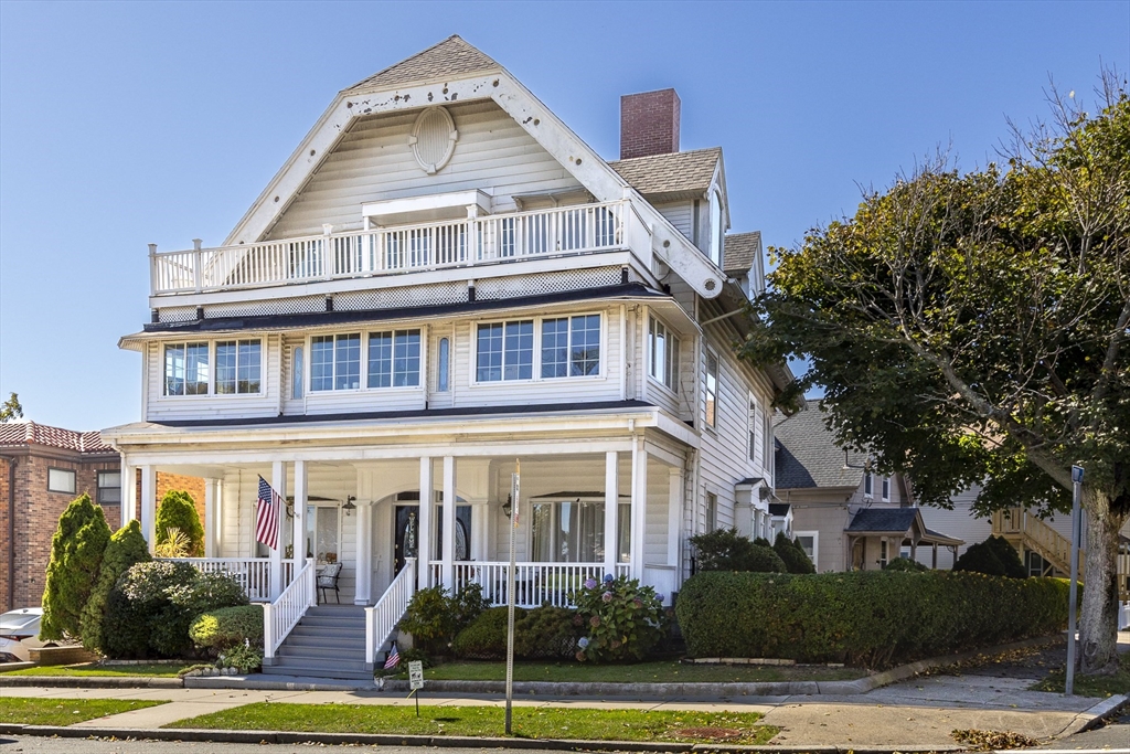 4 Tudor St # 1