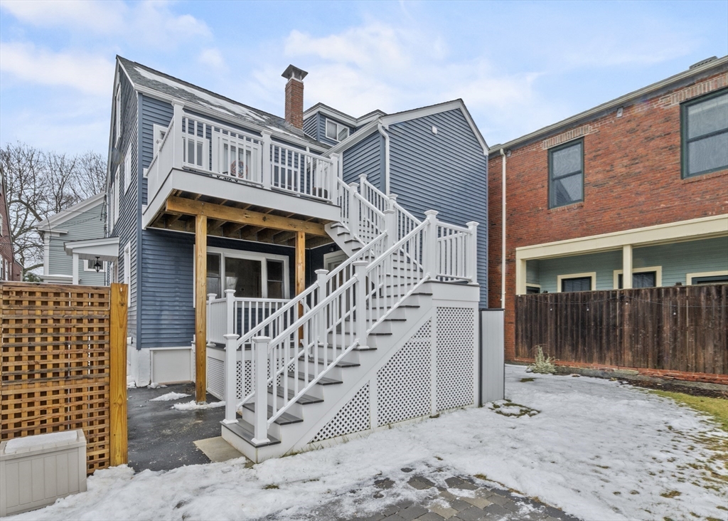 37 English St # 1