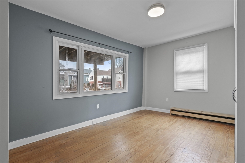 37 English St # 1