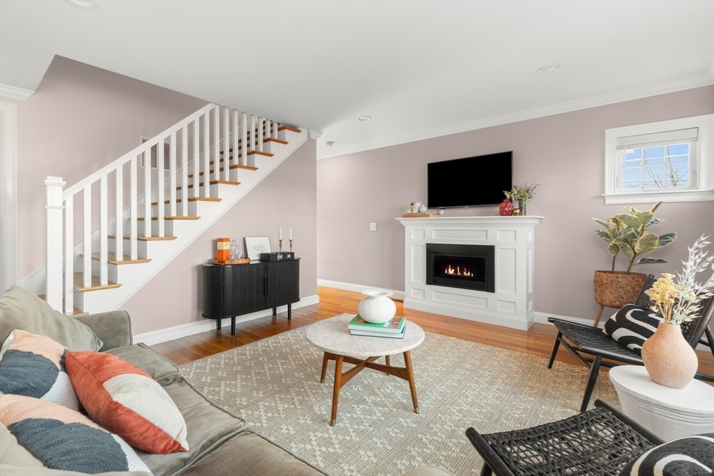 333 Bridge St # 1