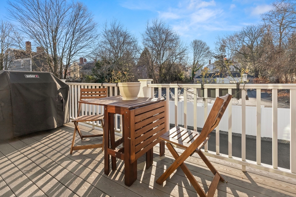 333 Bridge St # 1