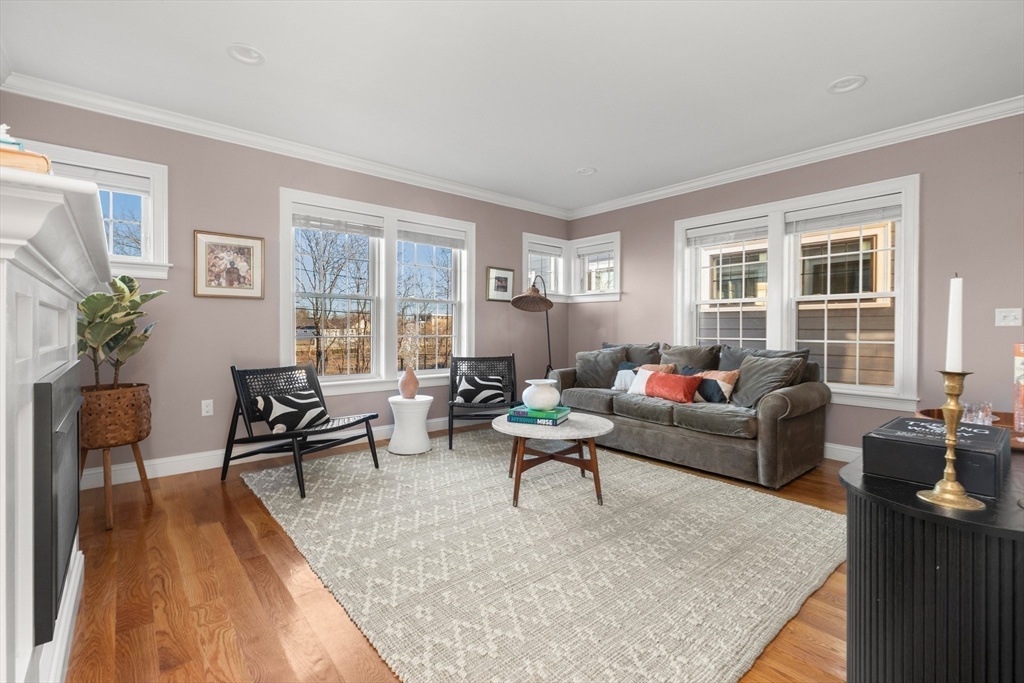 333 Bridge St # 1