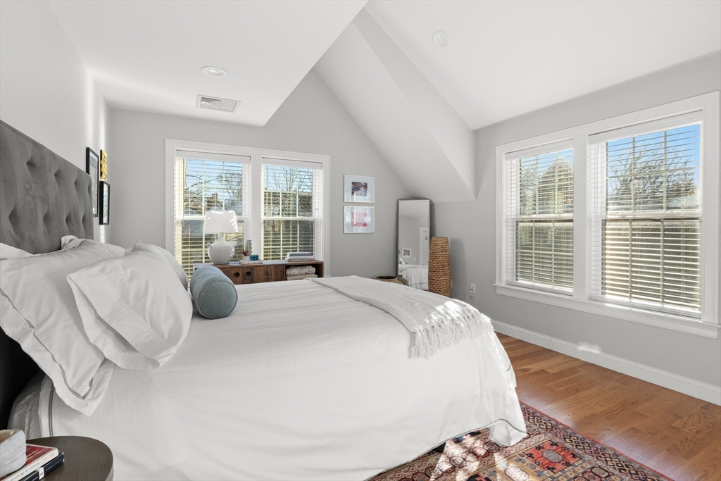 333 Bridge St # 1