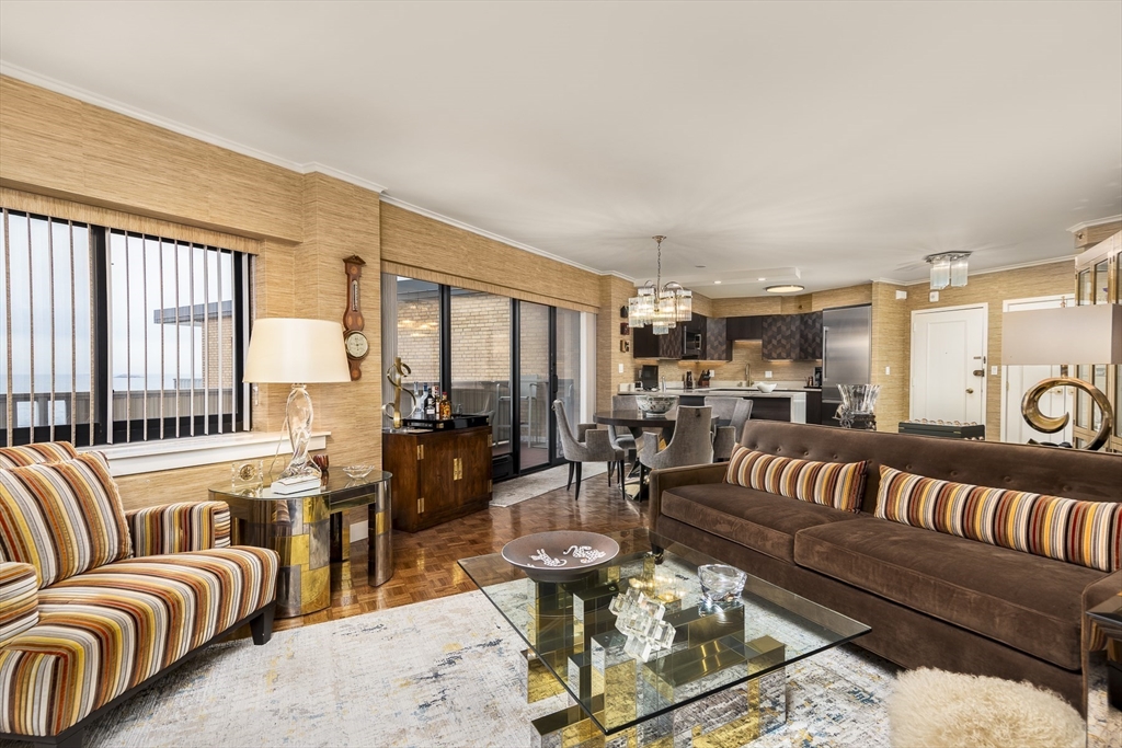 300 Lynn Shore Dr Unit: 1007