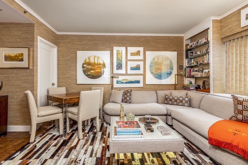 300 Lynn Shore Dr Unit: 1007