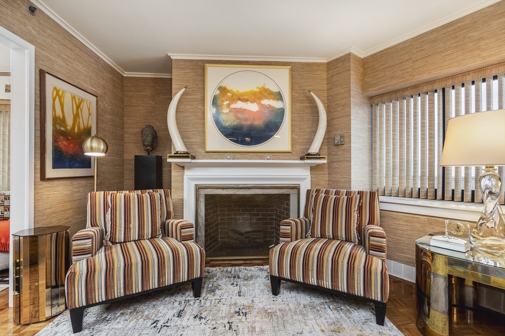 300 Lynn Shore Dr Unit: 1007