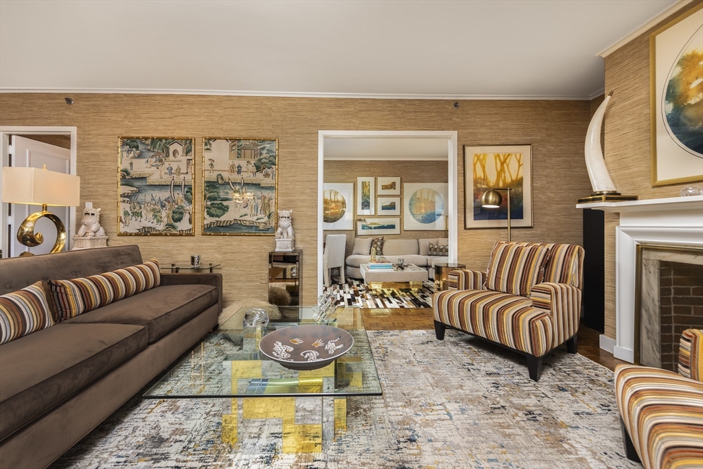 300 Lynn Shore Dr Unit: 1007