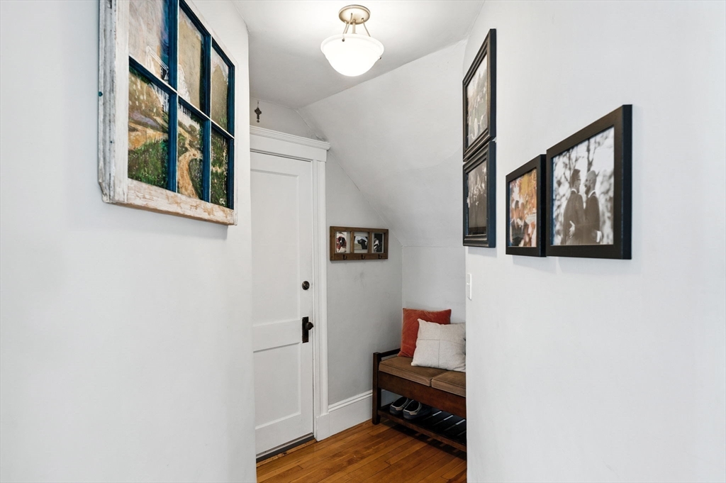 65 Endicott St # 3