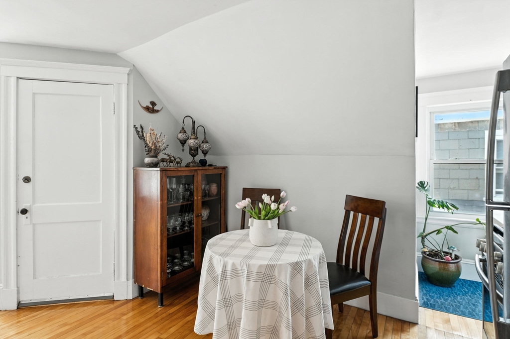 65 Endicott St # 3