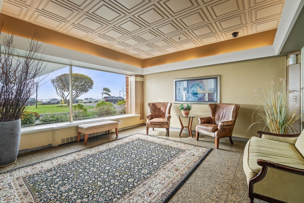 300 Lynn Shore Dr Unit: 408